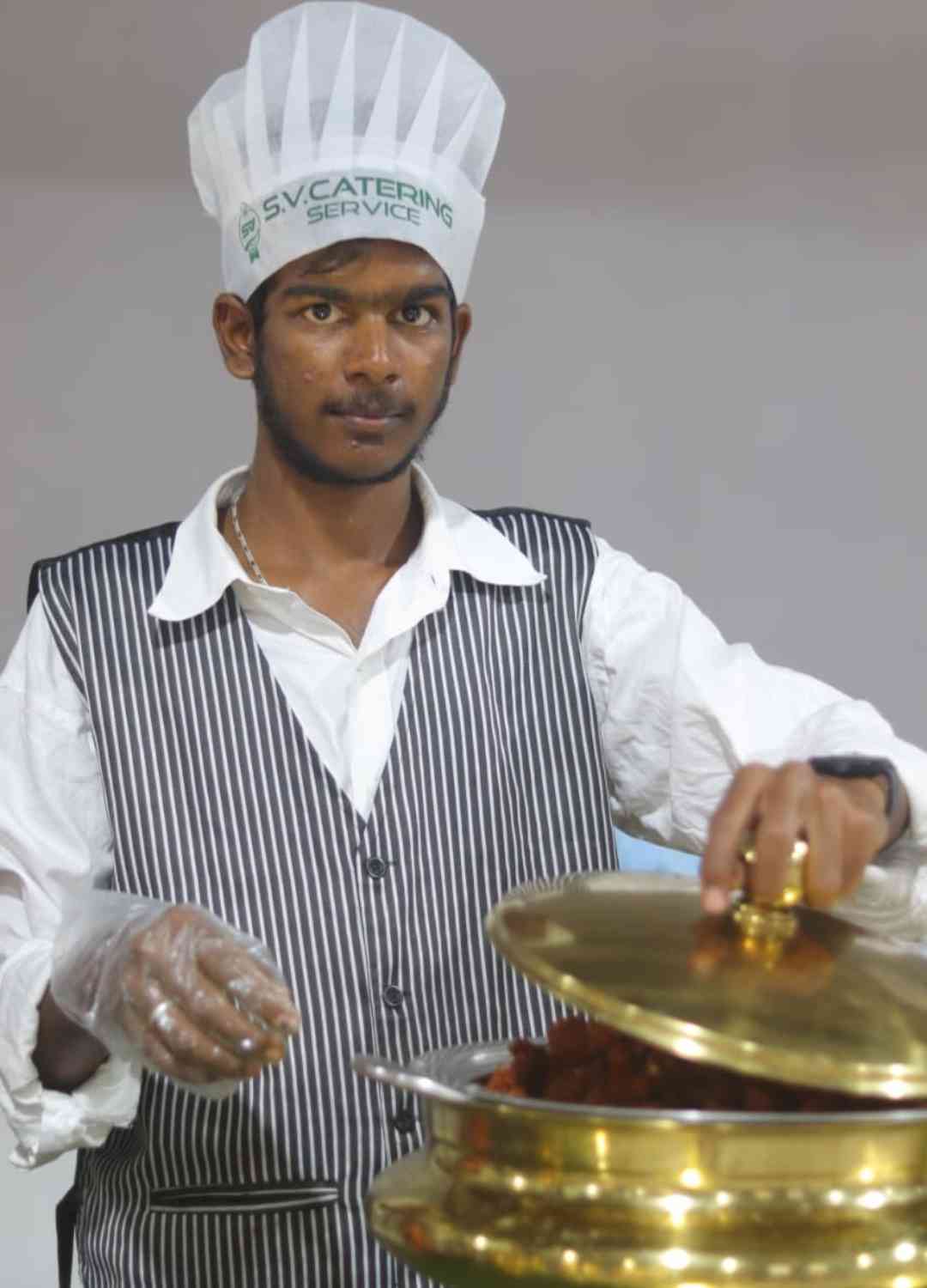 Making Theme Catering Hassle-Free